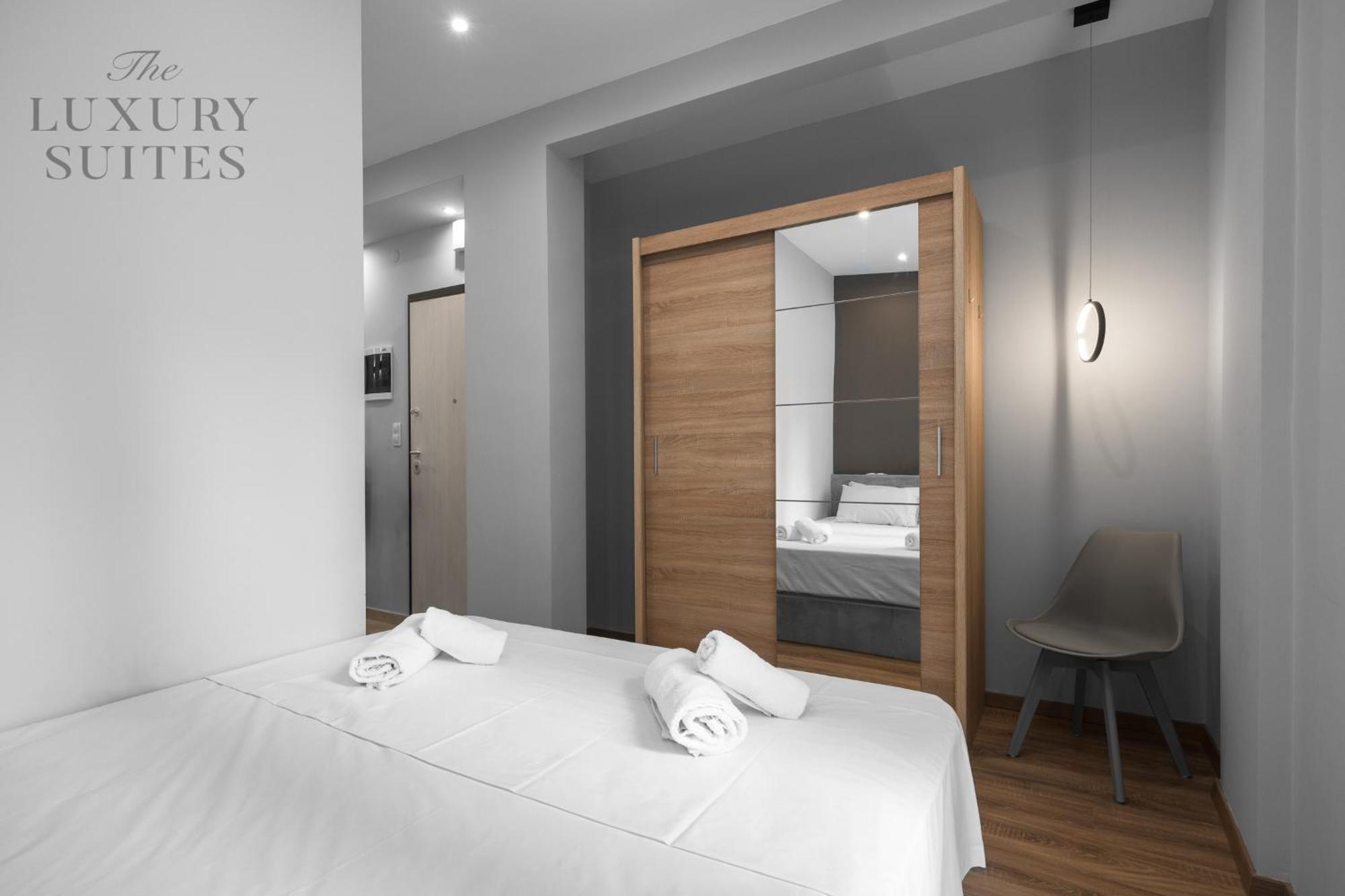 Mavili, The Luxury Suites Салоники Экстерьер фото